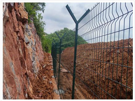公路护栏网