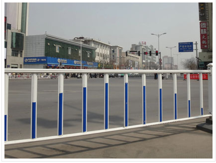 道路护栏